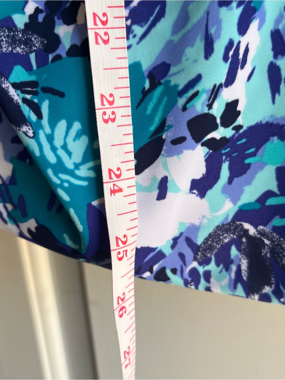 L.L. Bean BeanSport High-Neck Tankini Top - Blue/Teal Abstract Floral SZ 18 - Picture 4 of 6